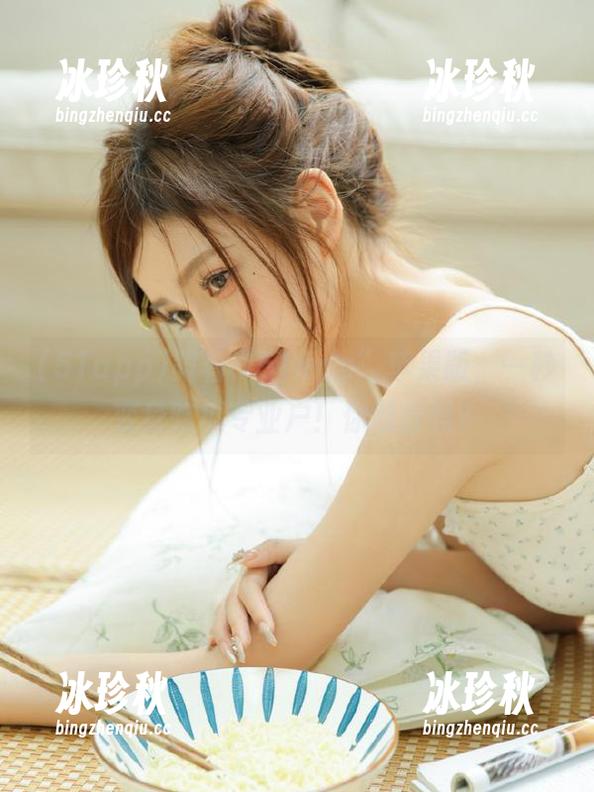 51app 跟着“51app”苹果版,一秒变身吃瓜专业户!你敢信吗?