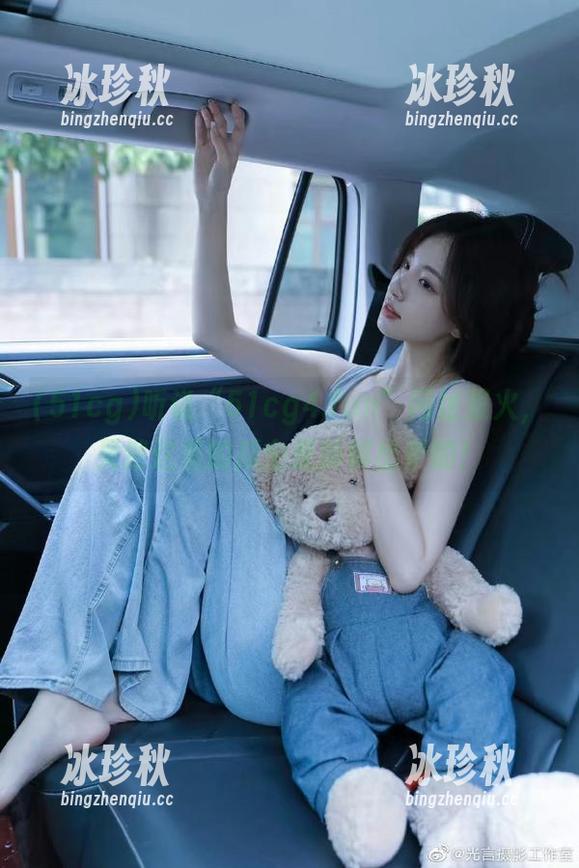51cg 听说“51cg4.fun”网址很火,果然这里的瓜全是新鲜出炉的!