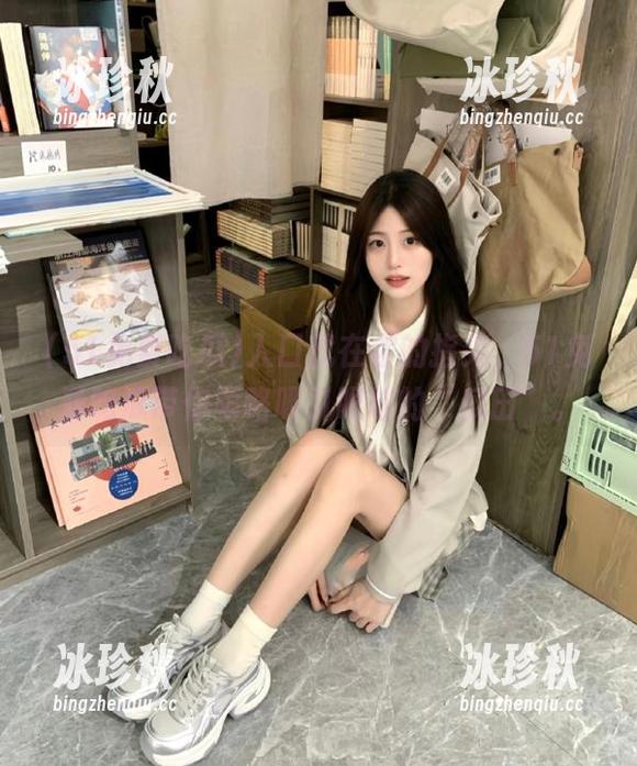 51免费吃瓜 入口就在你的指尖,51免费吃瓜带你领略吸引眼球的“瓜田”。