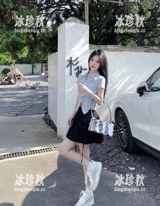 51吃瓜网 探险51吃瓜网,视频东一拖、西一扯,下载功能依然让我望尘莫及,网站是不是要和我捉迷藏?