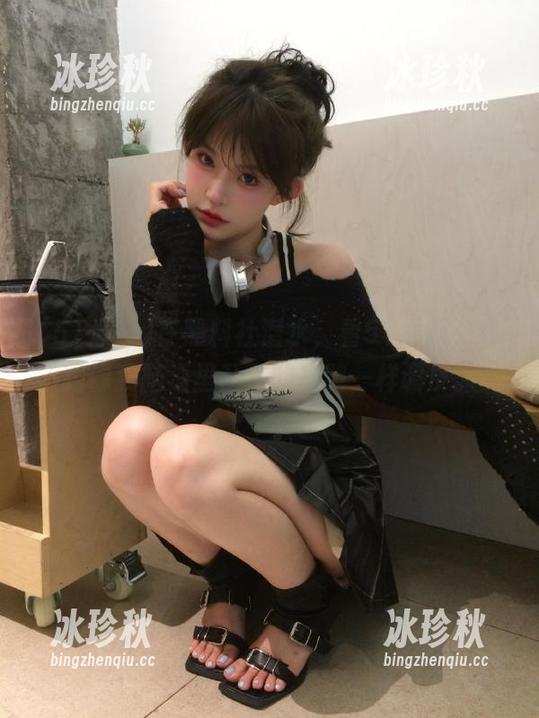 在黑料社潜水，看51爆料，线路像我脑海里乱飞的乌鸦一样调皮。