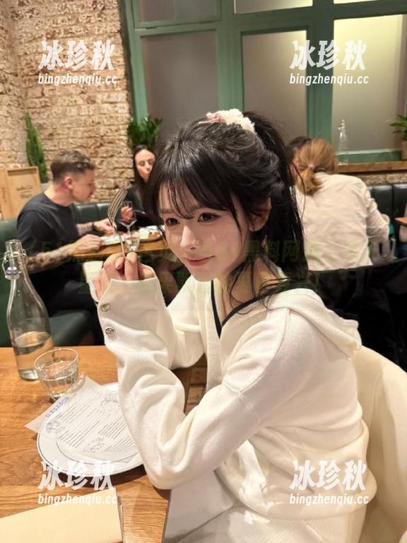 51黑料网 首页:当51黑料网遇上满天星辰,瓜果飘香的夏日复兴!