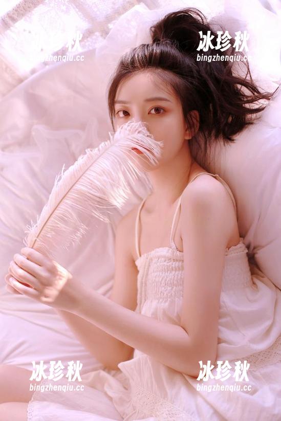 91吃瓜中心 下载91吃瓜中心苹果版,瓜皮上一起把故事看个明白!