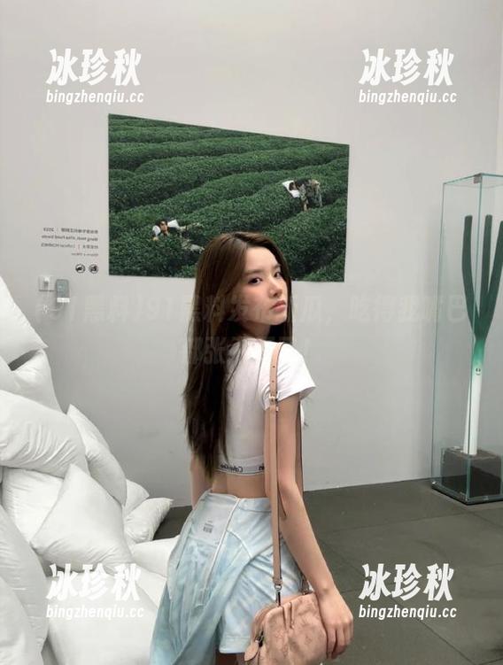 91黑料发布新瓜，吃得我嘴巴都张不开了！