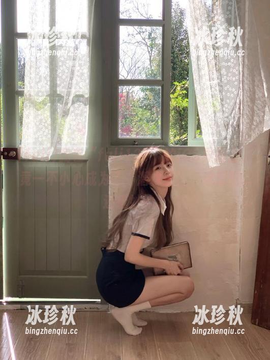 fuli 我在“fuli121”的iOS界面上,竟一不小心成为了“潜水王”,这感觉...还挺妙的。