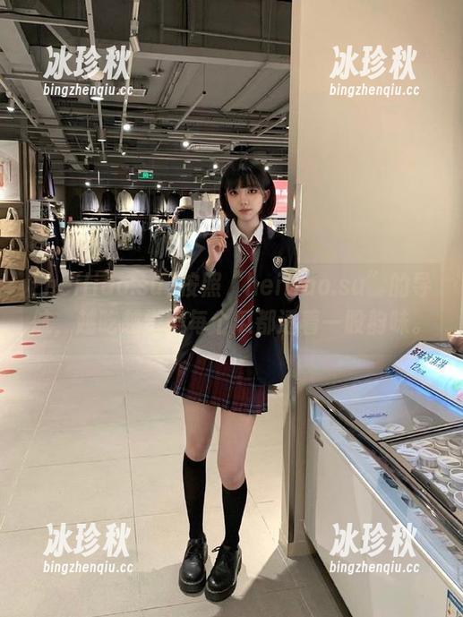 按照“heiliao.su”的导航，越吃越觉得每个瓜都透着一股韵味。