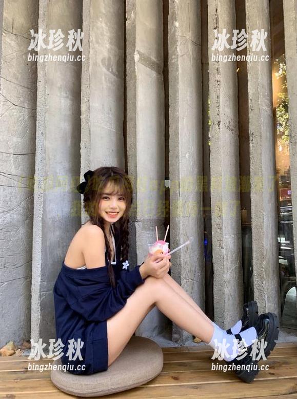 吃瓜网红 吃瓜网红app的黑料浪潮来了,我的关注点已经偏向一侧了