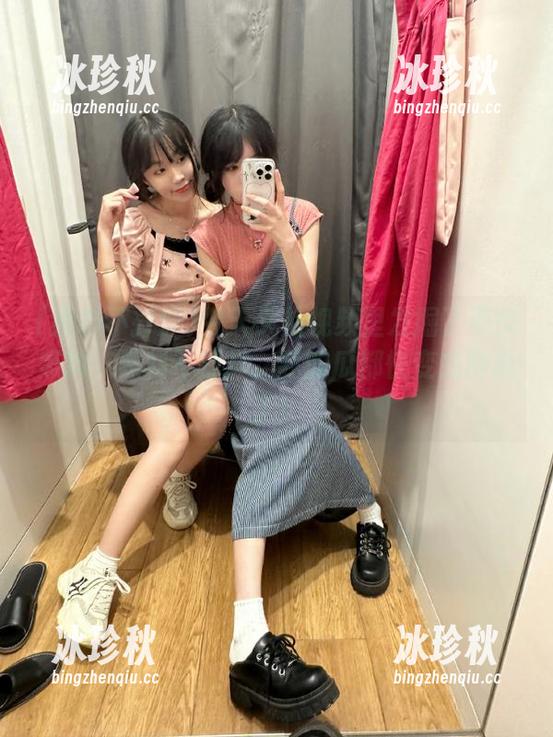 黑料不打烊 今天又从视频里发掘了不少黑料,黑料不打烊,我的瓜都快变成西瓜了!
