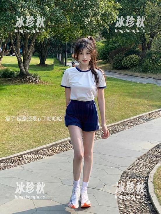 黑料不打烊 一口气“黑料不打烊”直达150页,简直是料越翻越深,脑海中仿佛闪现出无数个不堪的瞬间…