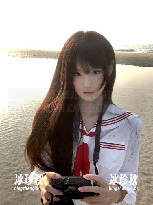最新八卦瞬间曝光，黑料正能量再掀网热点潮！