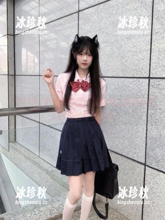 黑料网 更新不停歇,黑料网上的八卦成了夜宵的专属菜单