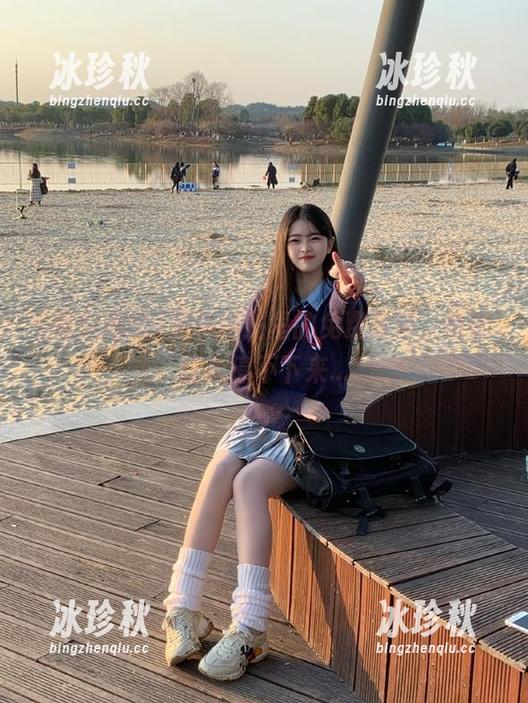 黑料网站里的免费黑料，真能让人停不下来...